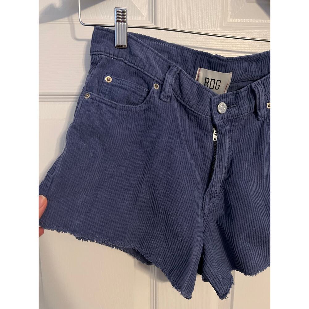 BDG Urban Outfitters Denim Shorts – Size 28 – Blue - Picture 2 of 4